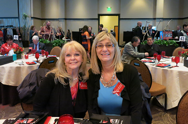 2014 Raising Hands event gallery image on Tulalip Cares website