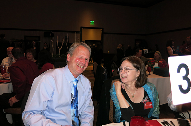 2014 Raising Hands event gallery image on Tulalip Cares website