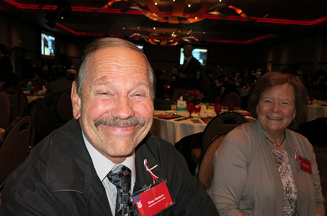 2014 Raising Hands event gallery image on Tulalip Cares website