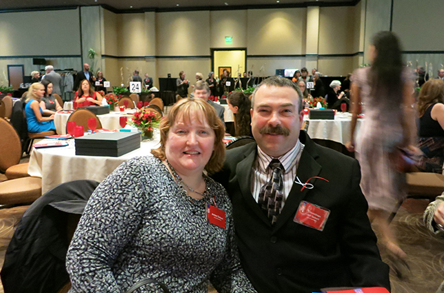 2014 Raising Hands event gallery image on Tulalip Cares website