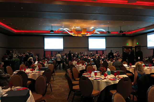 2014 Raising Hands event gallery image on Tulalip Cares website